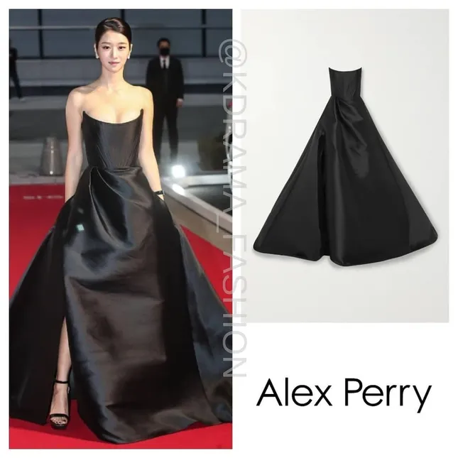 Gây sốc vì diện váy siêu gợi cảm trên thảm đỏ nhưng Seo Ye Ji lại bị chê trang điểm lỗi ảnh 2