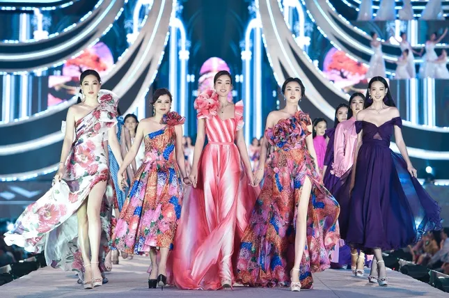 Top 5 thí sinh xuất sắc nhất đêm thi Người đẹp Thời trang của Hoa Hậu Việt Nam 2020 ảnh 3