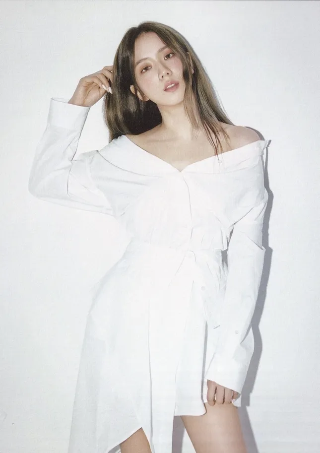 Liên tục đụng hàng Jisoo (BLACKPINK), Yeri (Red Velvet) được khen mix đồ ngày càng lên tay ảnh 5