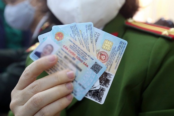 Teen review làm Căn cước công dân: Nhớ cài 4G cho điện thoại, được xem tivi trong lúc chờ ảnh 3
