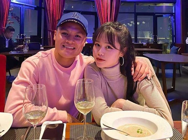 Bạn gái Quang Hải đăng story ngầm “cà khịa” anti-fan khi liên tục bị chê bai về nhan sắc ảnh 4