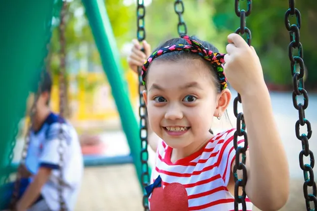 Sao nhí Bào Ngư và 'món đồ chơi' khiến cha 'cháy túi' ảnh 7