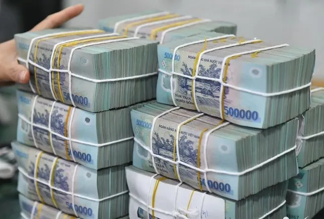 Tín dụng đang chảy mạnh vào bất động sản ảnh 1