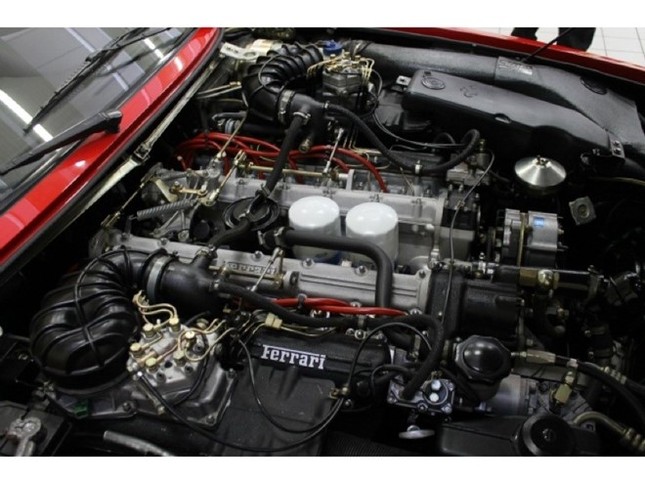 Rao bán siêu xe Ferrari xấu nhất thời đại với giá 3 tỷ đồng ảnh 8