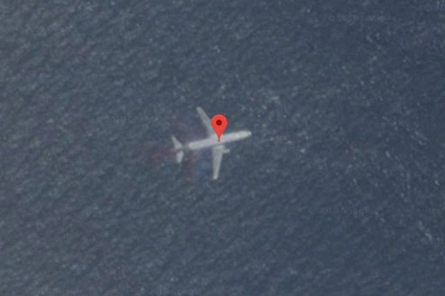 Một nhà khoa học tuyên bố tìm thấy xác máy bay MH370 ở độ sâu gần 6.000 m Một nhà khoa học tuyên bố tìm thấy xác máy bay MH370 ở độ sâu gần 6.000 m