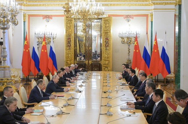 Lãnh đạo Nga - Trung Quốc khẳng định quan hệ bền chặt trong cuộc gặp tại Điện Kremlin ảnh 3