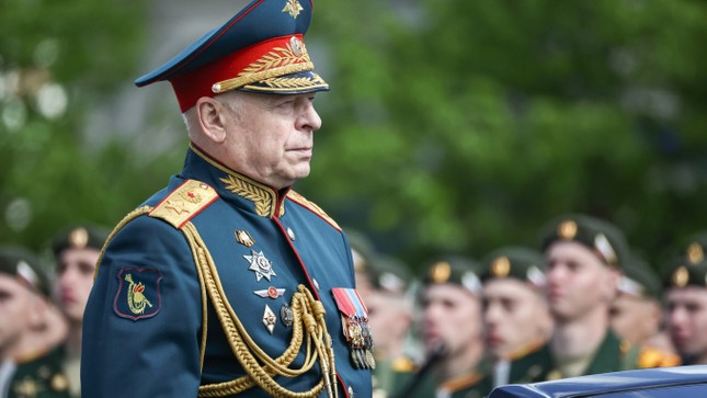 Tổng thống Nga Putin bất ngờ miễn nhiệm tư lệnh lục quân ảnh 1