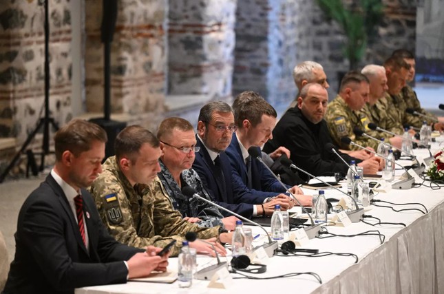 Ukraine tham vấn các đồng minh phương Tây sau cuộc đàm phán với Nga ảnh 3