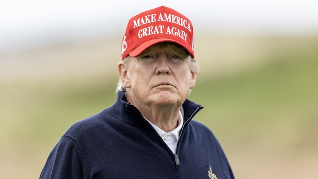 Tổng thống Mỹ Trump nói có thể áp thuế 50% đối với hàng hóa từ Liên minh châu Âu ảnh 1