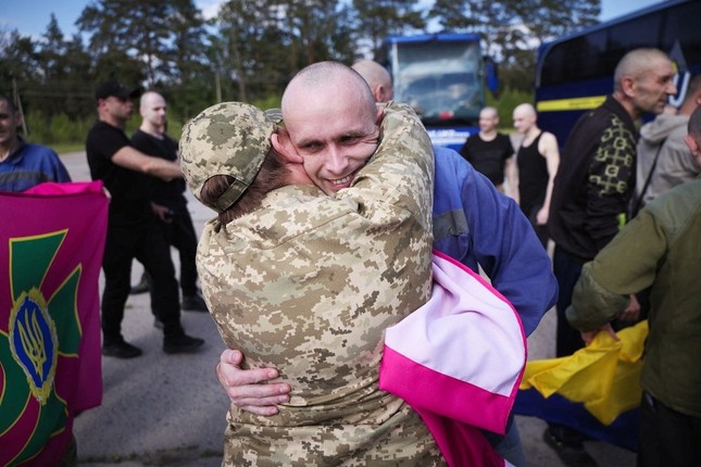 Nga - Ukraine trao trả tù nhân quy mô lớn, quá trình đàm phán hòa bình có tiến triển ảnh 6