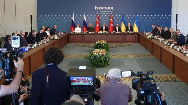 Nga, Ukraine kết thúc đàm phán chỉ sau hơn một giờ đồng hồ ảnh 3