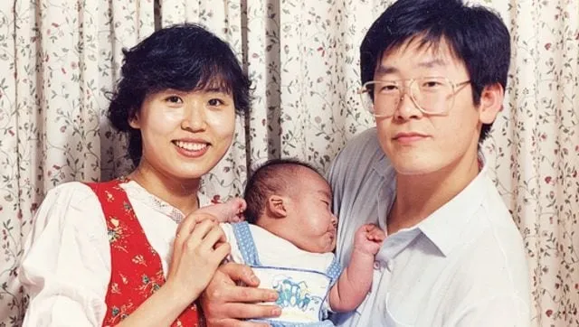 Tuổi cơ cơ cực của tổng thống Hàn Quốc: Thương tật vĩnh viễn khi đi làm thêm, từng tự tử bất thành ảnh 2