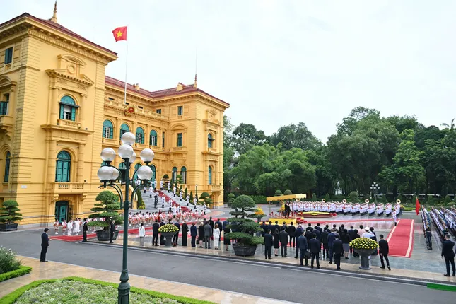 Chủ tịch nước Lương Cường chủ trì Lễ đón Tổng thống Litva thăm chính thức Việt Nam ảnh 2