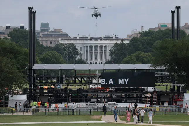 Mỹ rầm rộ duyệt binh ở Washington kỷ niệm ngày thành lập Lục quân ảnh 8
