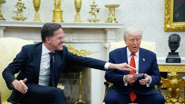Tổng thống Mỹ Trump hé lộ tin nhắn riêng của Tổng thư ký NATO ảnh 1