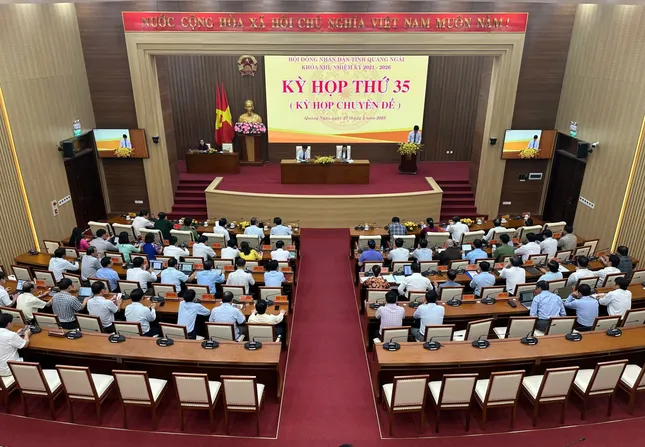 Quảng Ngãi điều động 40 cán bộ từ tỉnh về công tác tại các xã ảnh 1