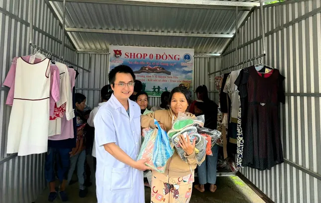 Gian hàng 0 đồng của các bác sĩ trẻ vùng cao Quảng Ngãi ảnh 2