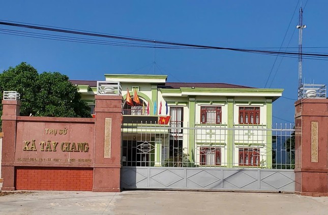 Một chủ tịch xã ở Bình Định bị tạm đình chỉ công tác ảnh 1