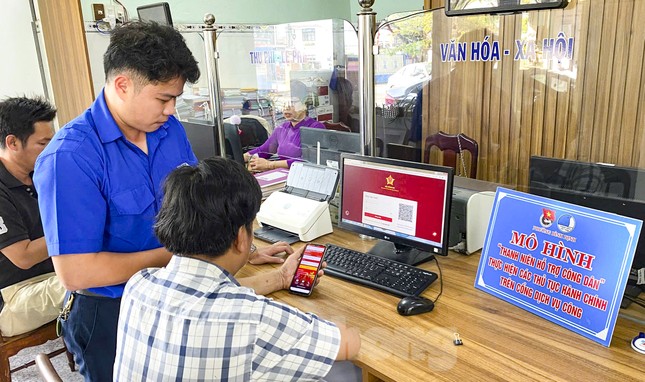 Tuổi trẻ Bình Định với phong trào ‘Bình dân học vụ số’ ảnh 2