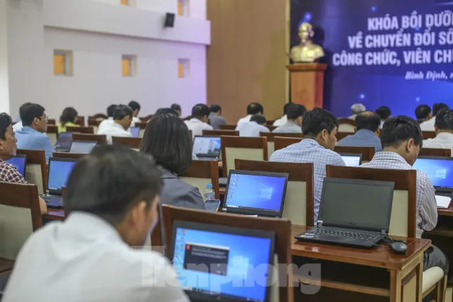 Công việc người làm trong 5 ngày, AI thực hiện chỉ 30 phút ảnh 3