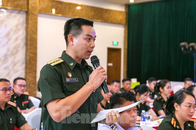 Sĩ quan trẻ Việt Nam - Lào hiến kế hiện đại hóa quân đội ảnh 3