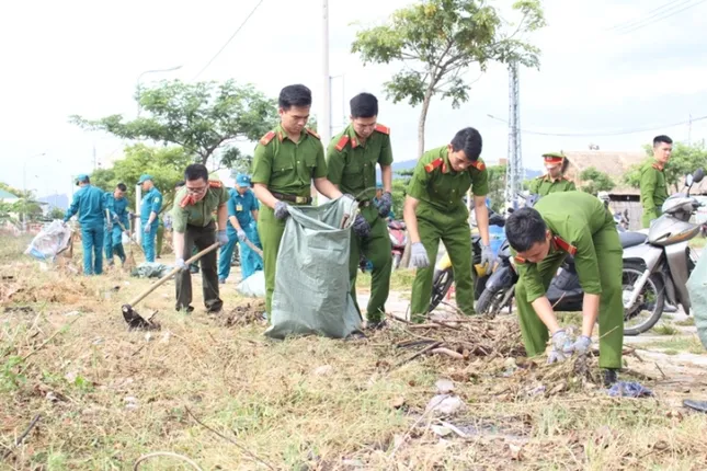 Đà Nẵng ra quân chiến dịch thanh niên tình nguyện hè 2018 ảnh 5
