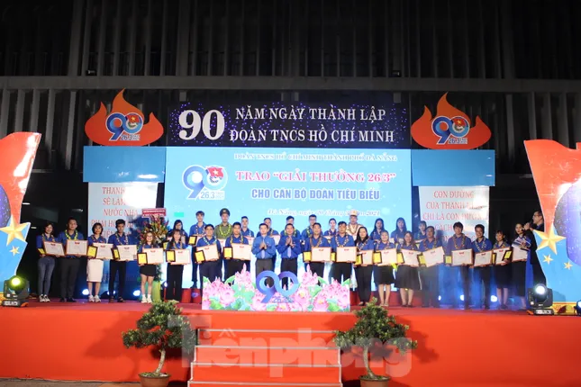 Thành Đoàn Đà Nẵng vinh danh 90 thủ lĩnh thanh niên tiêu biểu ảnh 1