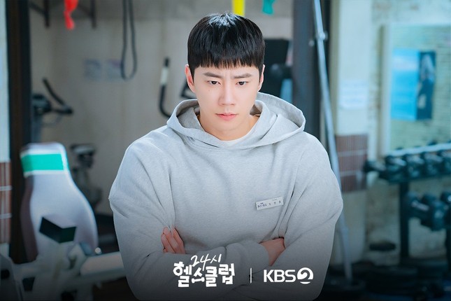 Phim thanh xuân Hàn vấp ngã: Crushology 101 và Spring of Youth rating rớt thảm ảnh 5