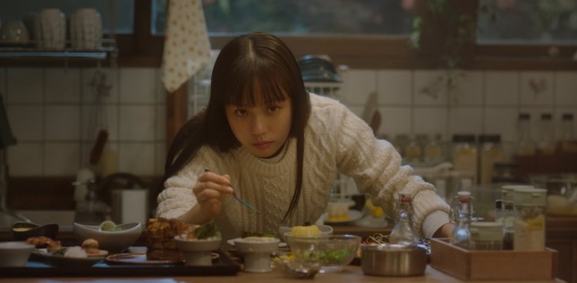 Mỹ Vị Yêu Đương tập 2: Beom Woo và Yeon Joo cãi nhau rồi làm lành nhờ túi bột ớt ảnh 3