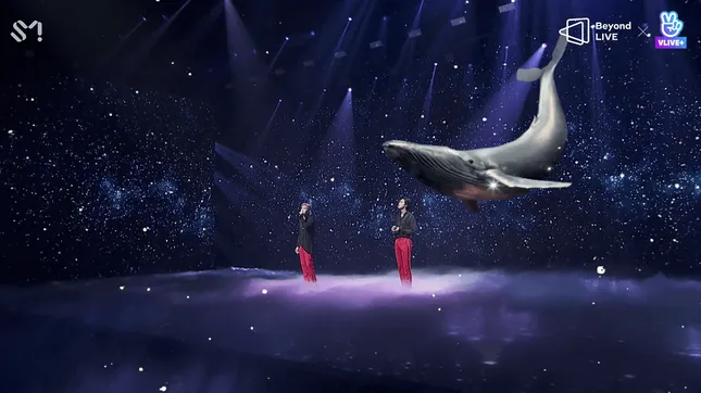 TVXQ chứng tỏ sức hút mãnh liệt theo năm tháng trong concert online “Beyond The T“ ảnh 4