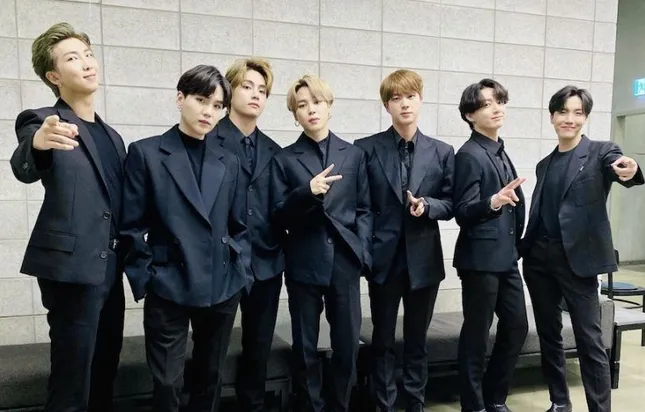 Điểm khác biệt thú vị của BTS trong lần thứ hai phát biểu tại Đại hội đồng Liên Hợp Quốc ảnh 1