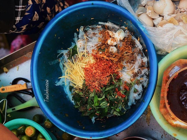 Hẹn hò Sài Gòn: Phá lấu và Bánh tráng - bộ đôi hoàn hảo cho bữa xế ngày mưa ảnh 5