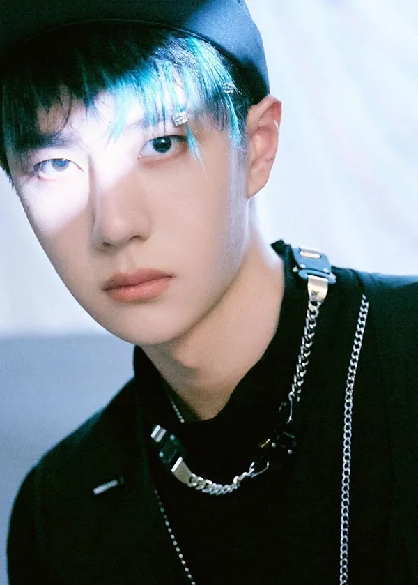 Trong thế giới fangirl: Vương Nhất Bác - Đuổi theo cậu như thể đang đuổi theo ánh sáng ảnh 4