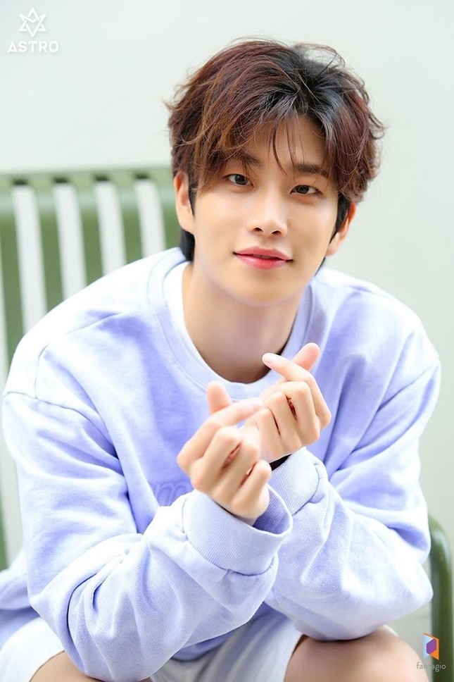 Trong thế giới fangirl: Mến yêu MJ là hành trình dài đơn độc tìm kiếm trái tim đồng điệu ảnh 1