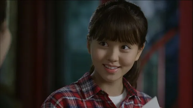 Diễn hai vai xuất sắc trong “Sông Đón Trăng Lên”: Kim So Hyun đã từng làm điều này rồi! ảnh 5