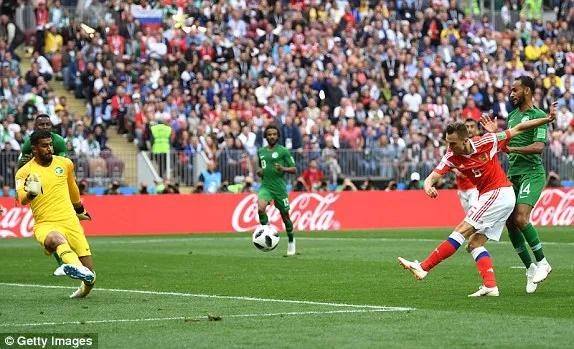 Nga thắng Saudi Arabia '5 sao' ở trận khai mạc World Cup ảnh 26