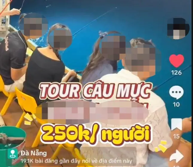 Quảng cáo tour du lịch câu mực &apos;chui&apos; trên biển Đà Nẵng ảnh 1