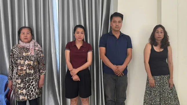 Người đàn ông cùng 3 phụ nữ lái ô tô rong ruổi Bắc - Nam để hành nghề móc túi ảnh 1