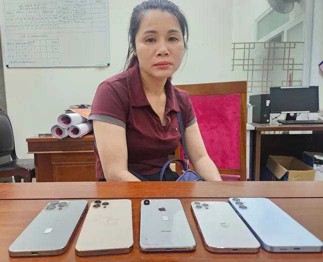 Người đàn ông cùng 3 phụ nữ lái ô tô rong ruổi Bắc - Nam để hành nghề móc túi ảnh 2