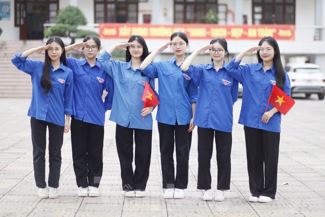 Ấn tượng hình ảnh học sinh Bắc Ninh đồng loạt mặc áo Đoàn vào thứ Bảy ảnh 10