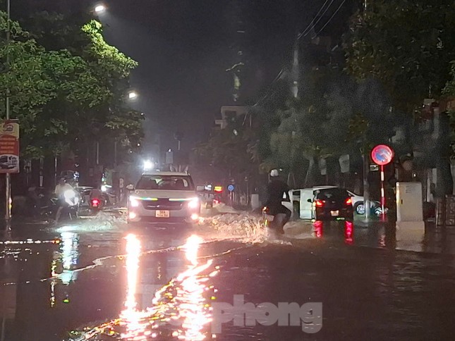 Thành phố Bắc Giang liên tiếp ngập sâu ảnh 5