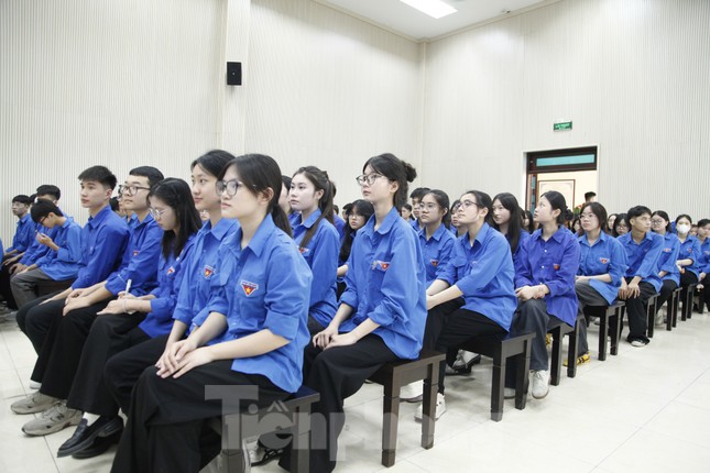 Học sinh Bắc Ninh học pháp luật qua phiên tòa thực tế ảnh 6