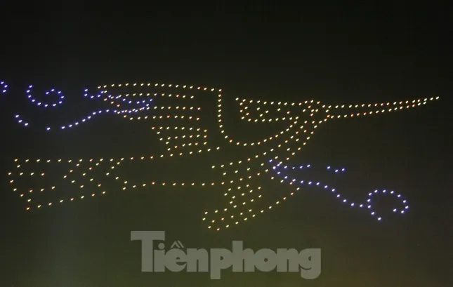 Lần đầu tiên trình diễn drone chào mừng tỉnh Bắc Ninh mới ảnh 3