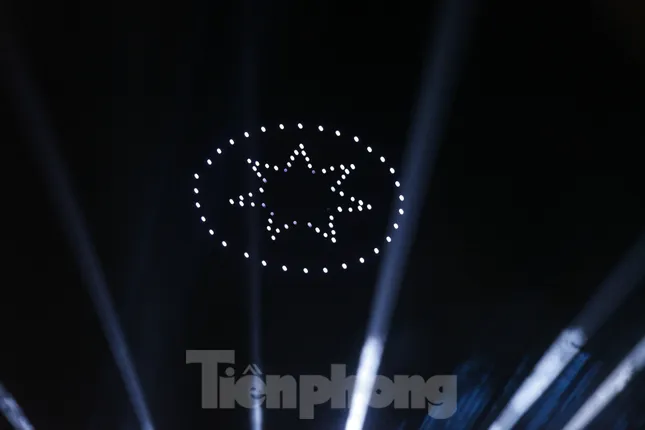 Lần đầu tiên trình diễn drone chào mừng tỉnh Bắc Ninh mới ảnh 5