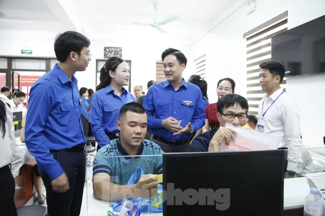 Sự hỗ trợ của thanh niên mang hiệu quả rõ rệt, giảm áp lực cho cán bộ, công chức ảnh 9
