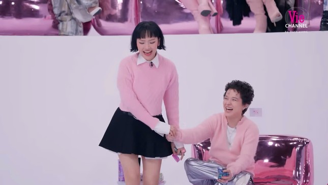Em Xinh Say Hi tập 1: "Đoàn thuyền" ra khơi, Miu Lê - Tiên Tiên và OTP nào nữa? ảnh 1