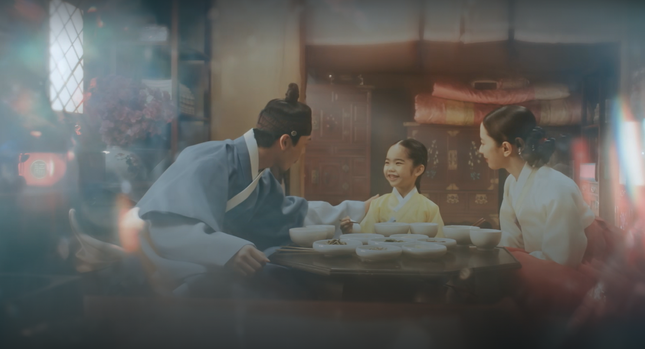 Cung Điện Ma Ám: Dấu hiệu kết thúc đẹp cho Gang Cheol - Yeo Ri, ai là "trùm cuối"? ảnh 7