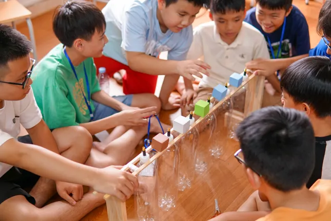 Teen Ams tái khởi động trại hè khoa học, được phụ huynh tin tưởng tuyệt đối ảnh 2