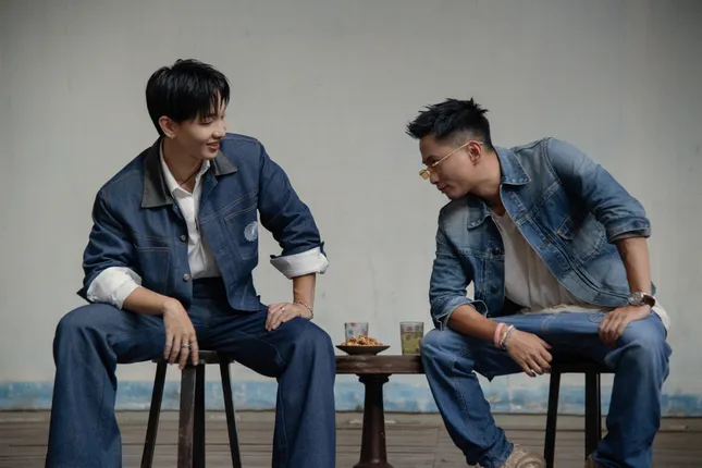 Hoàng Dũng - album Xoay Tròn: Thử sức cái mới nhưng vẫn "giữ anh cho ngày hôm qua" ảnh 2