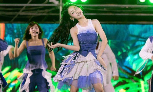 Hai nàng thơ 17 tuổi cạnh tranh sát rạt trong hai phim Việt hot nhất hiện nay ảnh 9